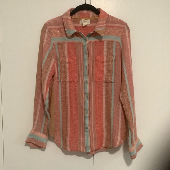 Women's Collared Long Sleeve Button Down Blouse Size Small - Picture 1 of 3